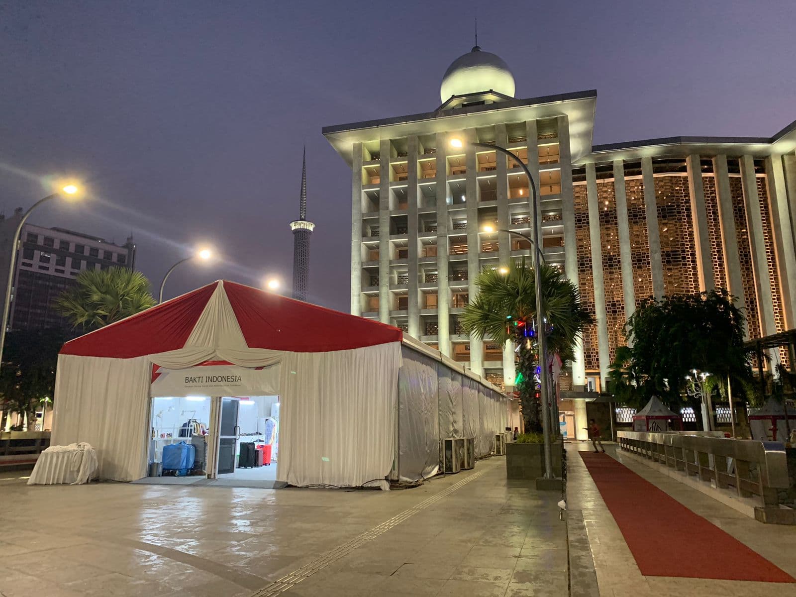 Bakti Indonesia Masjid Istiqlal